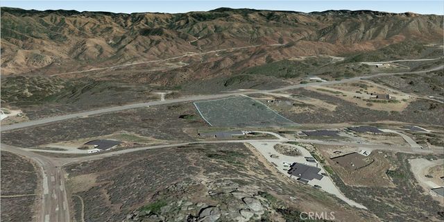 25041 Jacaranda Drive, Tehachapi, CA 93561