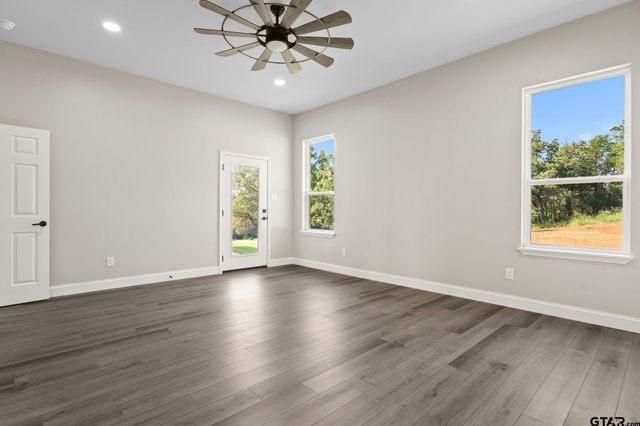 19654 Dove Ridge Dr, Lindale, TX 75771