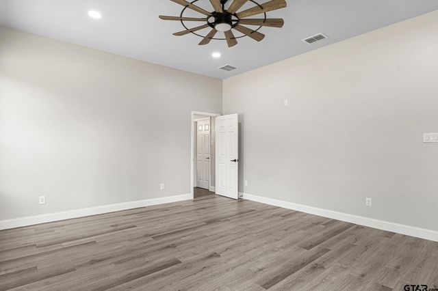 19654 Dove Ridge Dr, Lindale, TX 75771