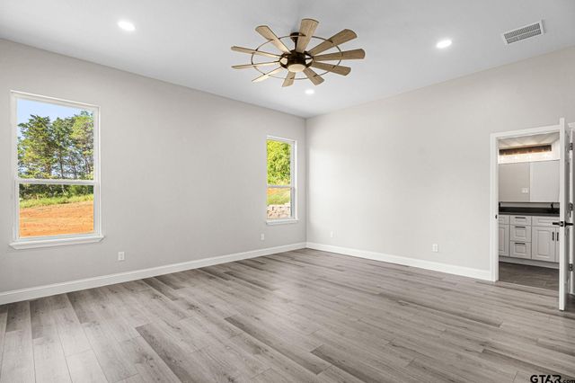 19654 Dove Ridge Dr, Lindale, TX 75771