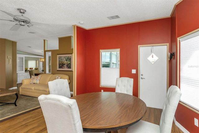 106 THATCH PALM STREET W, Largo, FL 33770