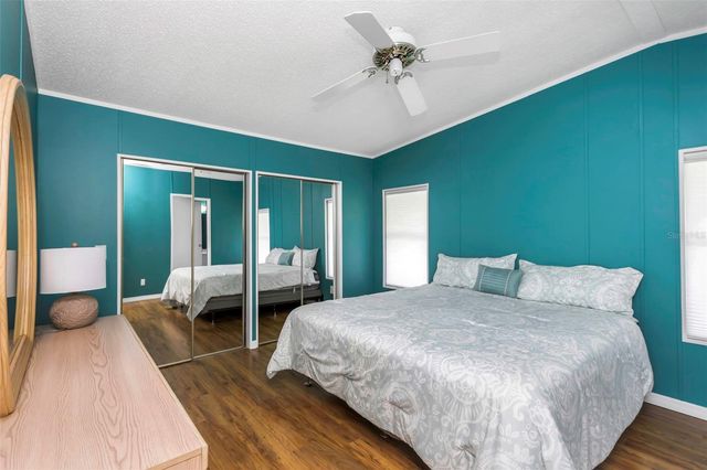 106 THATCH PALM STREET W, Largo, FL 33770