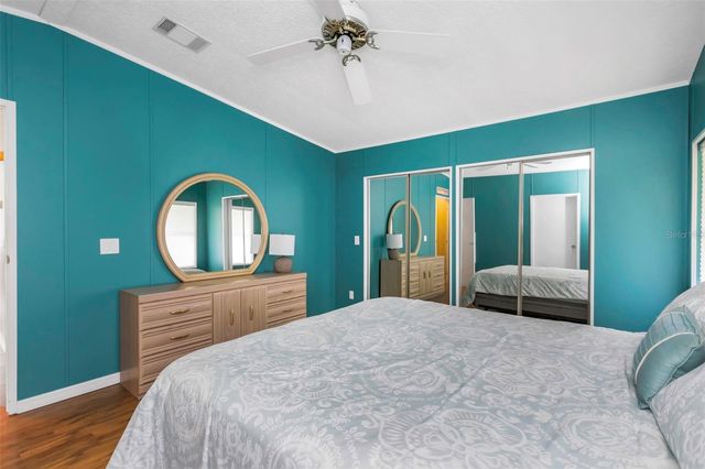 106 THATCH PALM STREET W, Largo, FL 33770