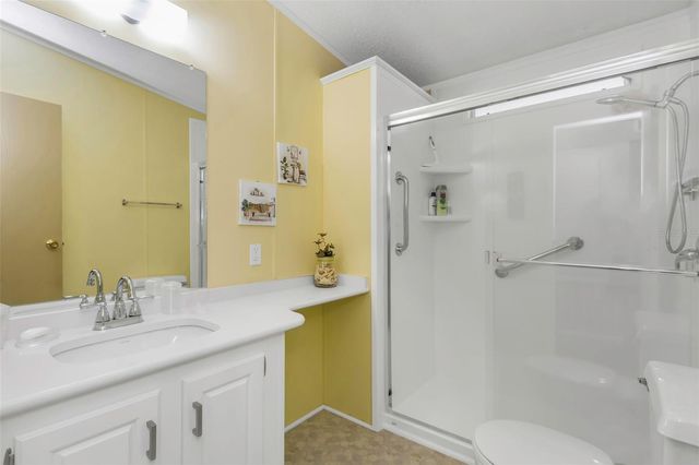 106 THATCH PALM STREET W, Largo, FL 33770