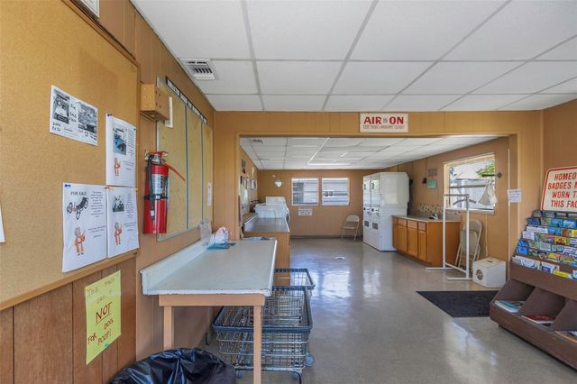 106 THATCH PALM STREET W, Largo, FL 33770