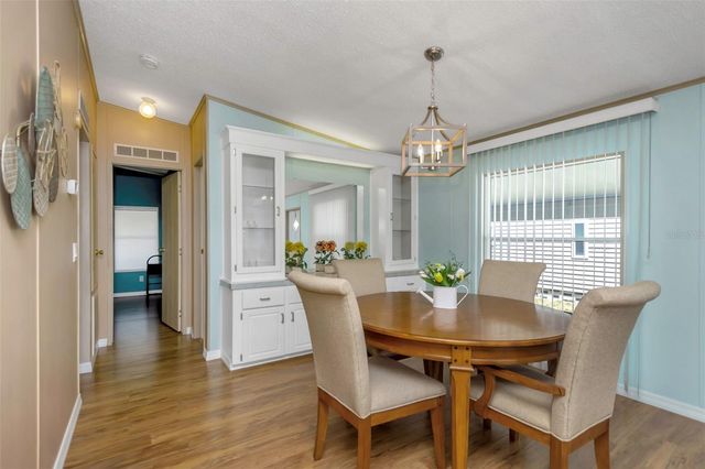 106 THATCH PALM STREET W, Largo, FL 33770