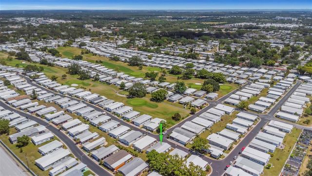 106 THATCH PALM STREET W, Largo, FL 33770