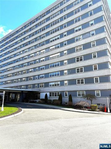 280 S Prospect Avenue 3N, Hackensack, NJ 07601