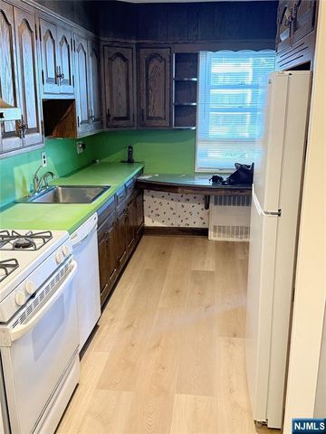 280 S Prospect Avenue 3N, Hackensack, NJ 07601