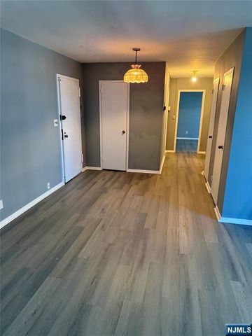 280 S Prospect Avenue 3N, Hackensack, NJ 07601