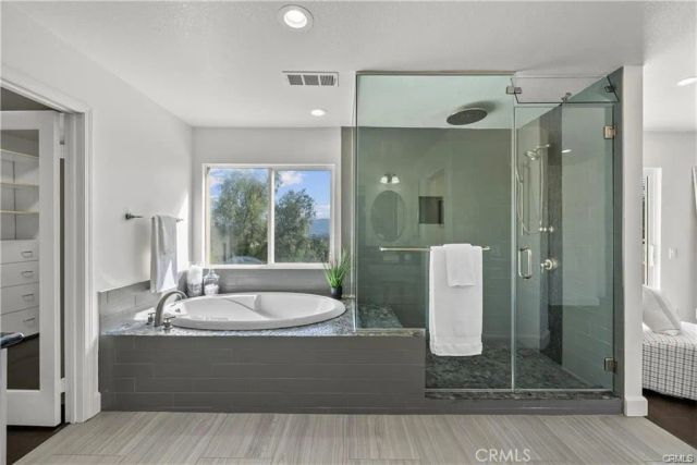29052 Madrid Place, Castaic, CA 91384
