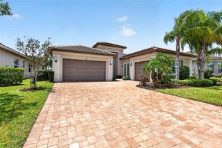 11087 SW Ivory Springs Ln, Port St. Lucie, FL 34987
