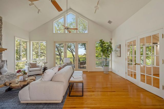2629 Deerfoot TRL, Austin, TX 78704