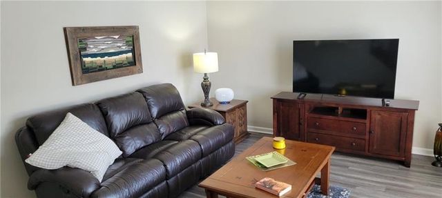 1819 ASHBOROUGH Circle SE F, Marietta, GA 30067
