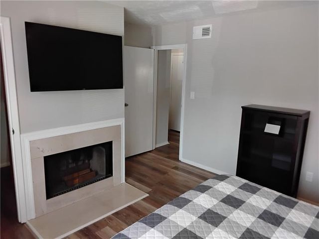 1819 ASHBOROUGH Circle SE F, Marietta, GA 30067