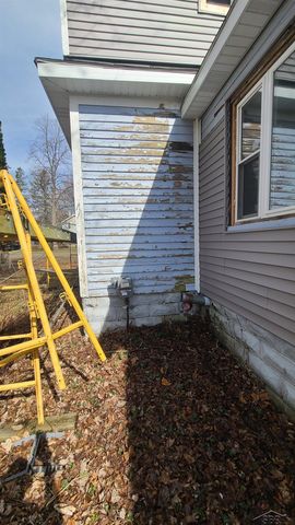626 N Cass Avenue, Vassar, MI 48768