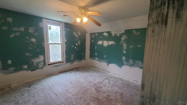 626 N Cass Avenue, Vassar, MI 48768