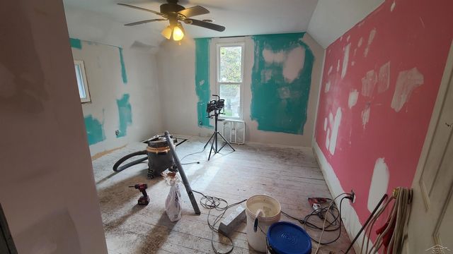 626 N Cass Avenue, Vassar, MI 48768