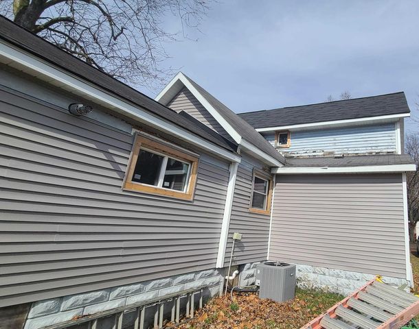 626 N Cass Avenue, Vassar, MI 48768