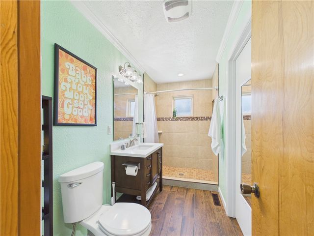 1219 S 5th Street, Rogers, AR 72756