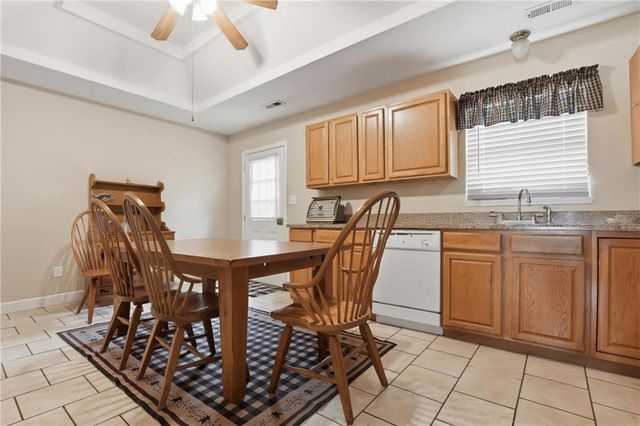 11889 Units 1 & 2 Wood oak Avenue, Richmond, MO 64085