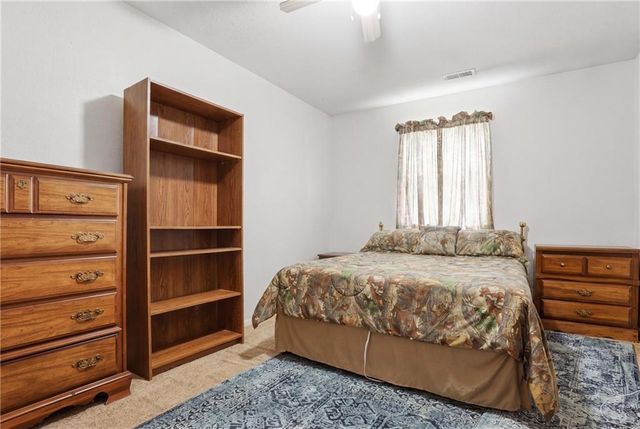 11889 Units 1 & 2 Wood oak Avenue, Richmond, MO 64085