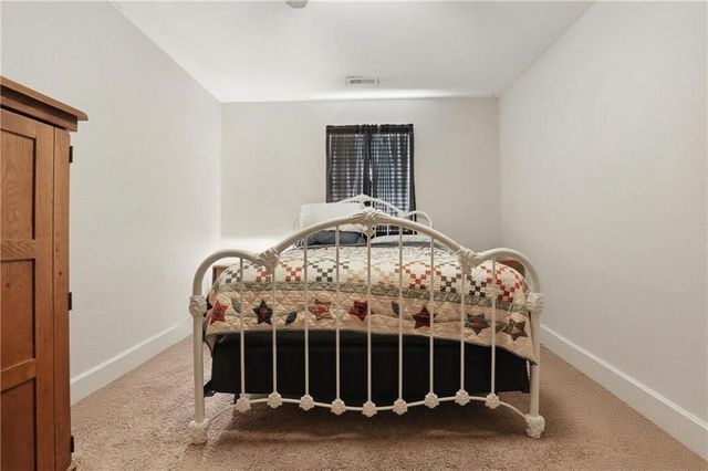 11889 Units 1 & 2 Wood oak Avenue, Richmond, MO 64085