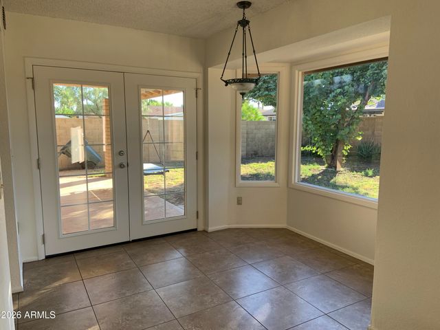 17634 N 2ND Street, Phoenix, AZ 85022