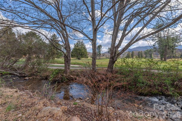 209 Browning Road, Waynesville, NC 28786