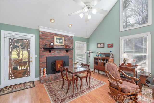 209 Browning Road, Waynesville, NC 28786