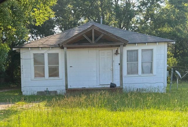 1504 North Dudney Street, Magnolia, AR 71753