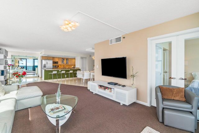 3115 S Ocean Boulevard 1104, Highland Beach, FL 33487