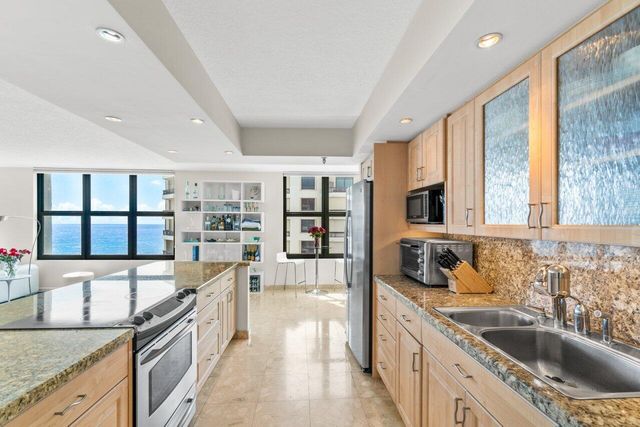 3115 S Ocean Boulevard 1104, Highland Beach, FL 33487