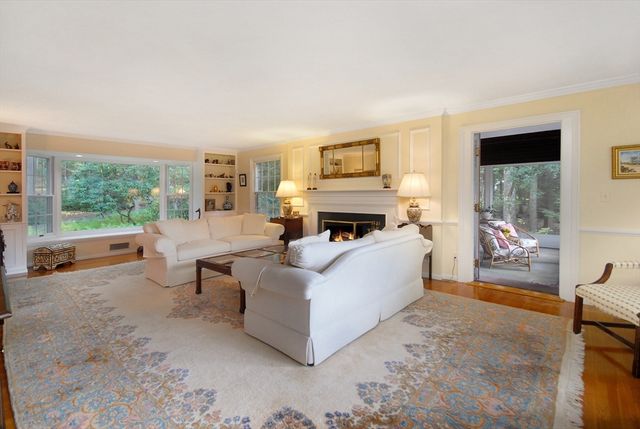 308 Musterfield Road, Concord, MA 01742