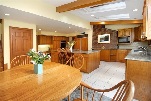 308 Musterfield Road, Concord, MA 01742