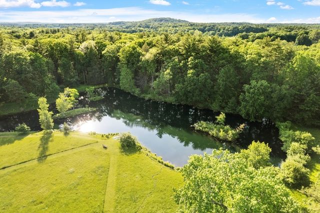 308 Musterfield Road, Concord, MA 01742