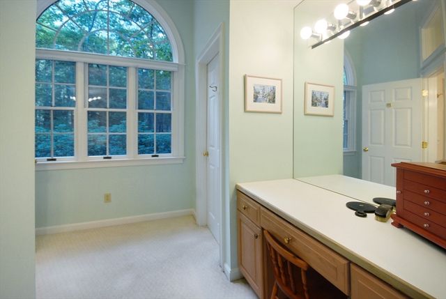 308 Musterfield Road, Concord, MA 01742