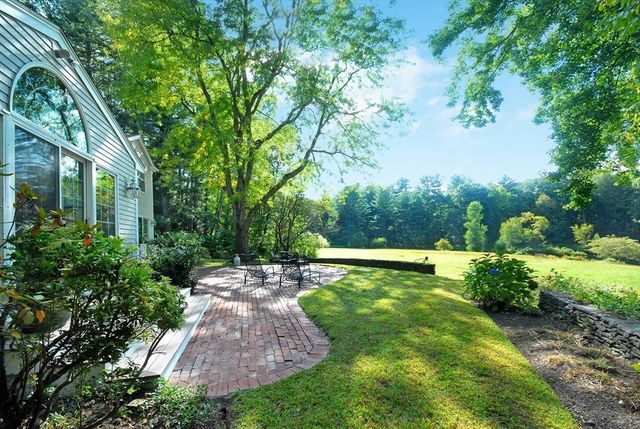 308 Musterfield Road, Concord, MA 01742
