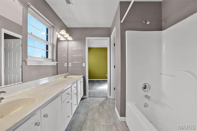 6145 Colorado Avenue, St Louis, MO 63111