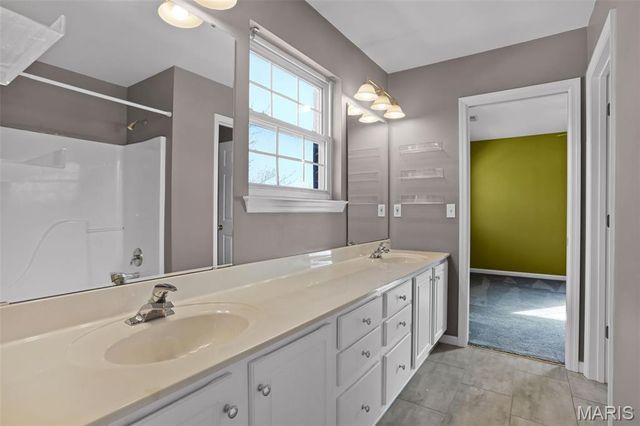 6145 Colorado Avenue, St Louis, MO 63111