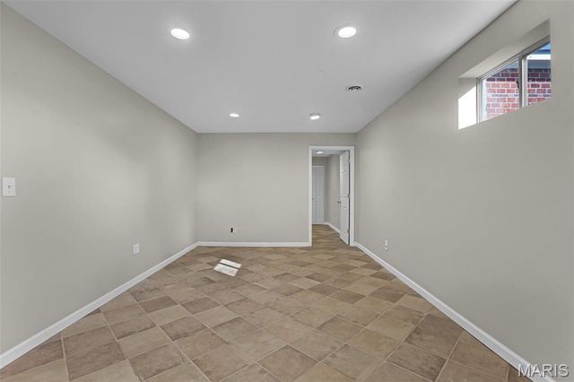 6145 Colorado Avenue, St Louis, MO 63111