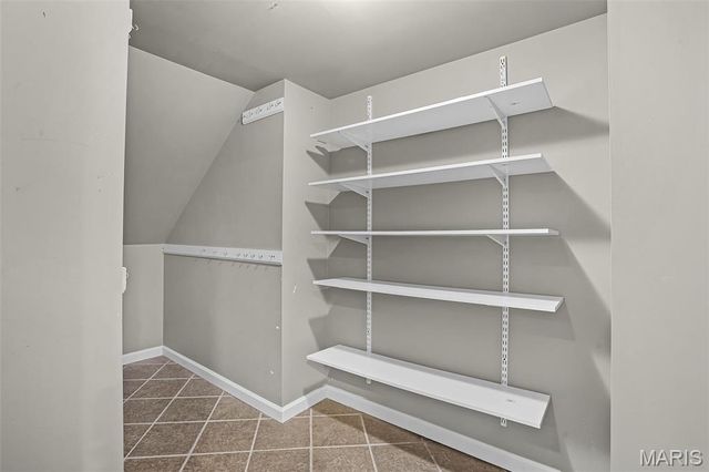 6145 Colorado Avenue, St Louis, MO 63111