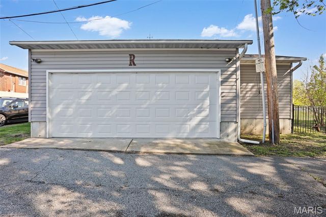 6145 Colorado Avenue, St Louis, MO 63111