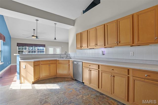 6145 Colorado Avenue, St Louis, MO 63111