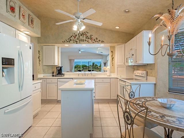 4415 Dover CT 504, Naples, FL 34105