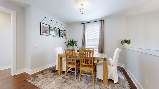 1736 Woodland Pointe Dr, Nashville, TN 37214