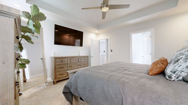 1736 Woodland Pointe Dr, Nashville, TN 37214