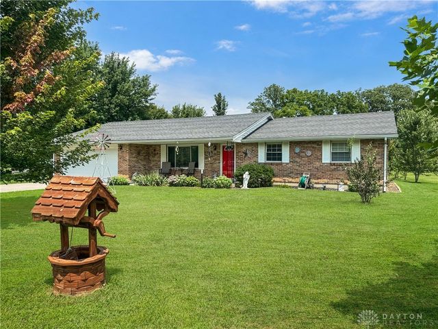 4049 Walnut Grove Circle, Urbana, OH 43078