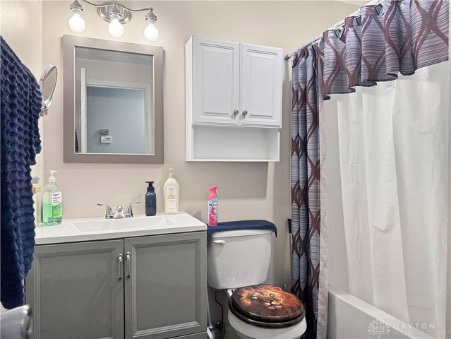 4049 Walnut Grove Circle, Urbana, OH 43078