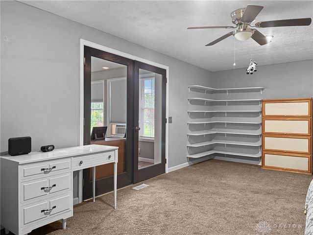 4049 Walnut Grove Circle, Urbana, OH 43078